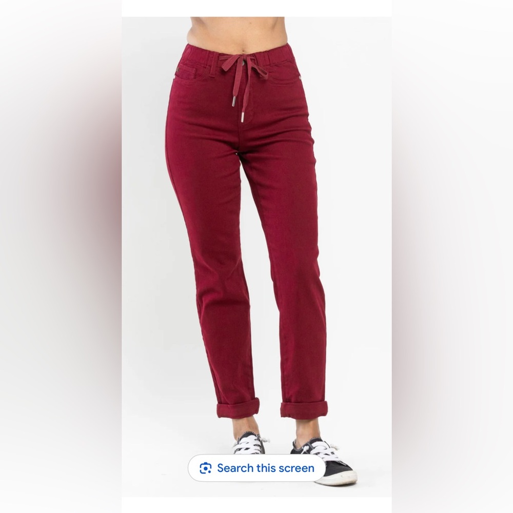Judy Blue-  Carly high waisted Dnl Cuff Roll Jogger Jeans in Scarlet - Picture 2 of 9